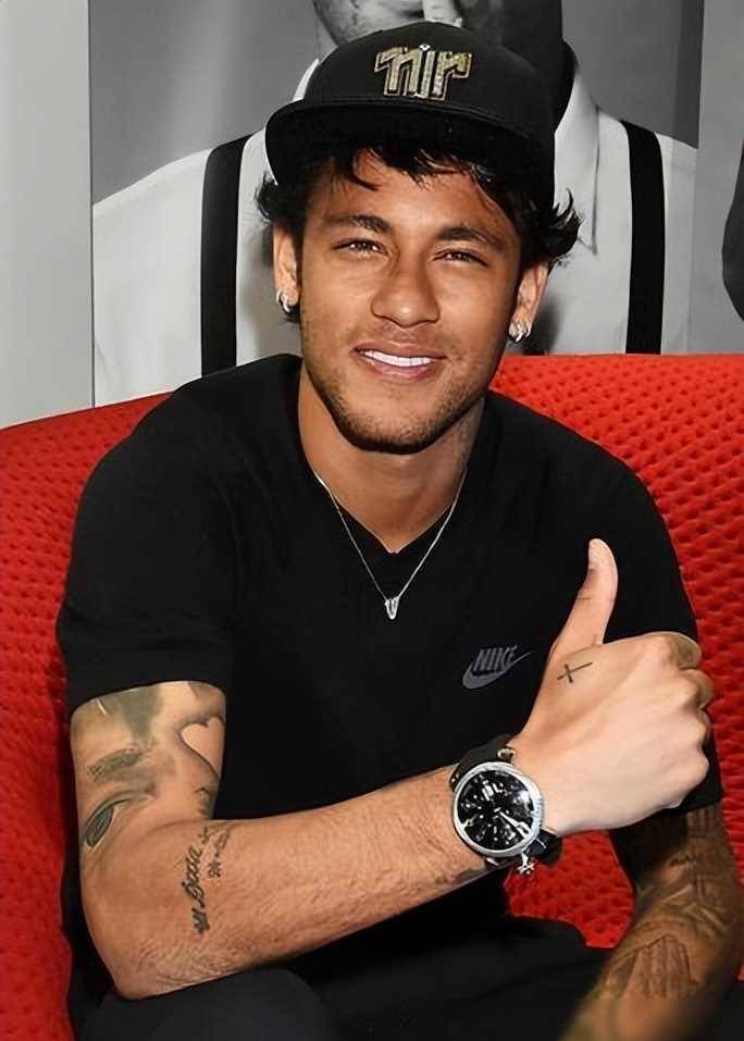 开云-杜兰特焦点对战，内马尔与40激战拜仁分钟，晋级下一阶段胜负难料！-开云