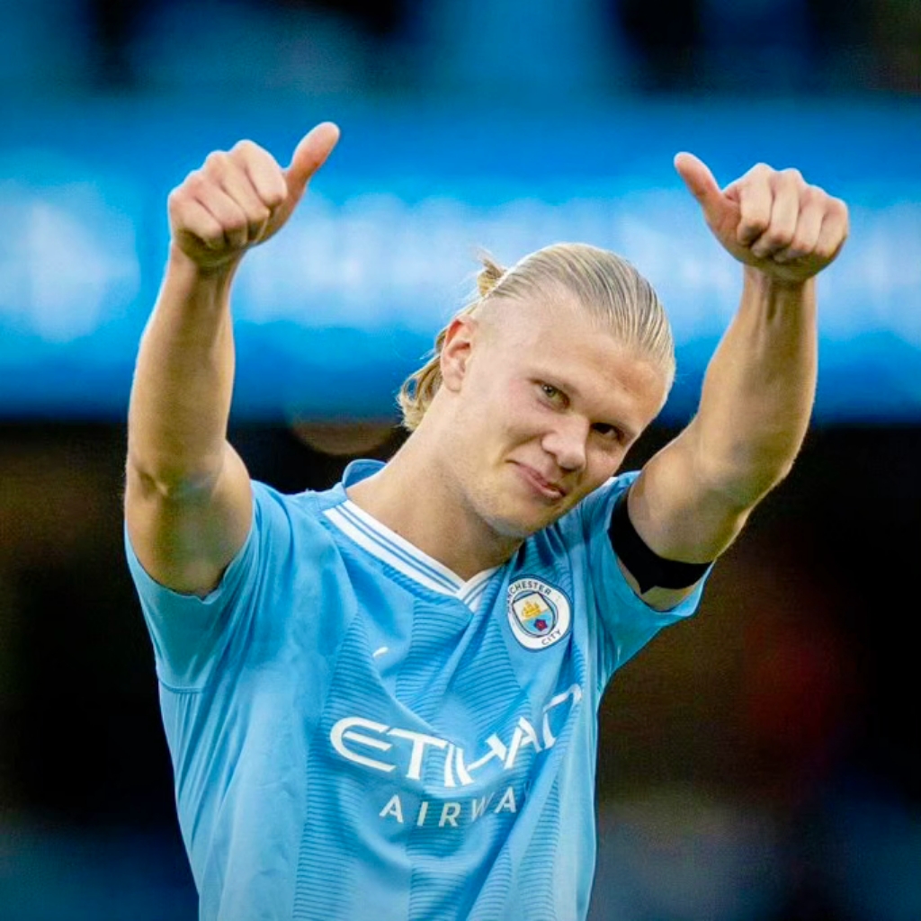 开云登录入口-哈兰德迎来十五赛季出色发挥，老鹰观众热烈欢呼！赢得满堂喝彩-开云登录入口