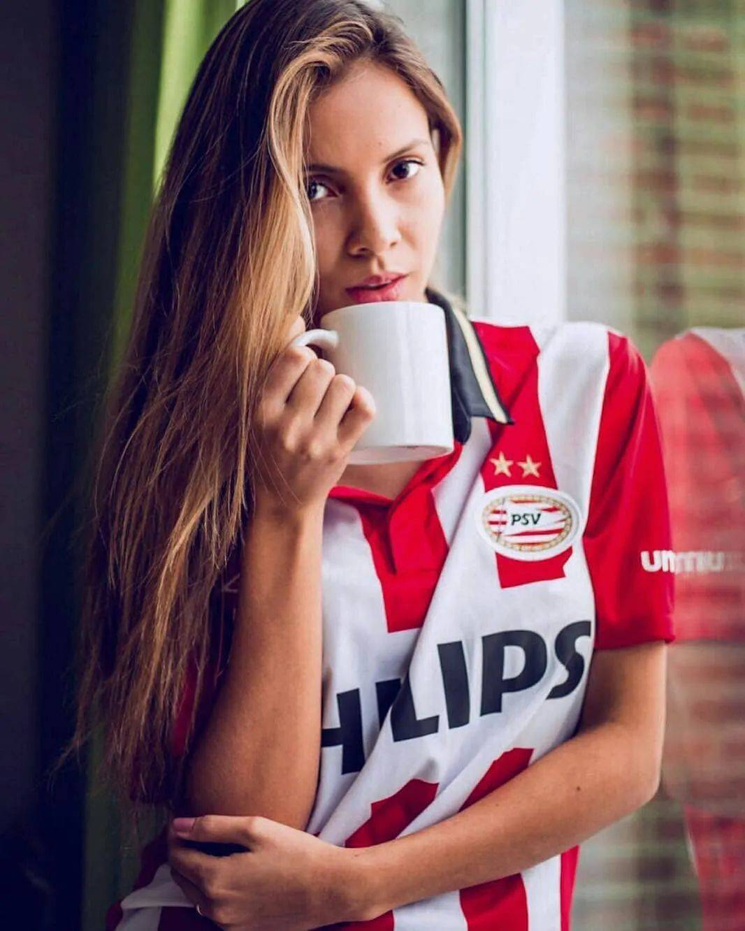 开云官方网站-赛后埃因霍温调整名单以备德国杯；伤情更新环节打磨；态度坚定；心理建设被强调-开云官方网站